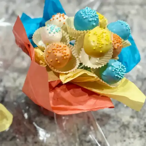 Cakepop Bouquet Yellow Red